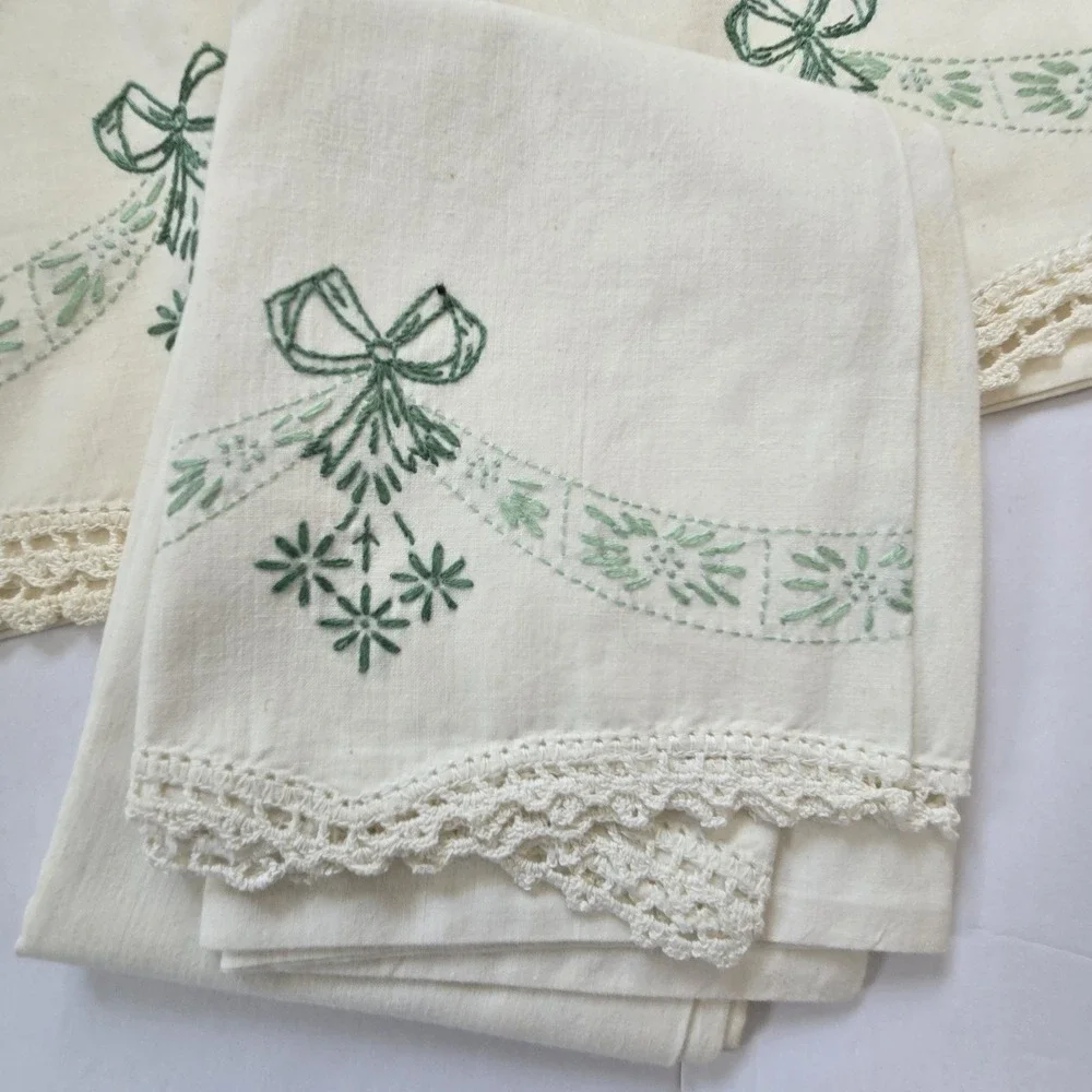 Vintage Embroidery Floral Pillowcases PAIR Cottage Core Granny Boho Green Floral